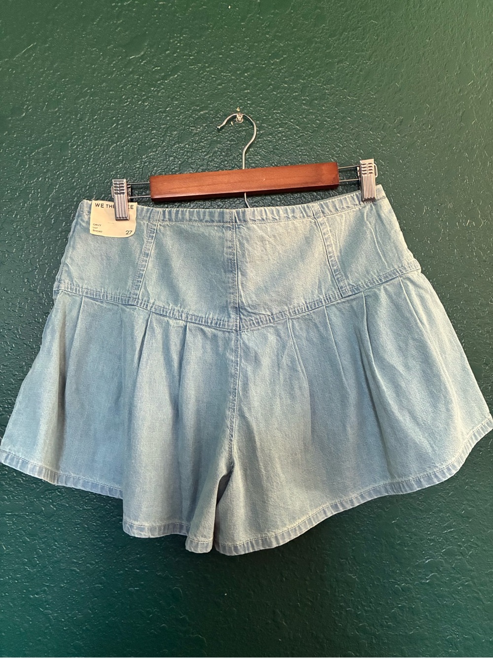 We The Free Light Blue Pleated Denim Skort NWT 27 - Picture 2 of 10